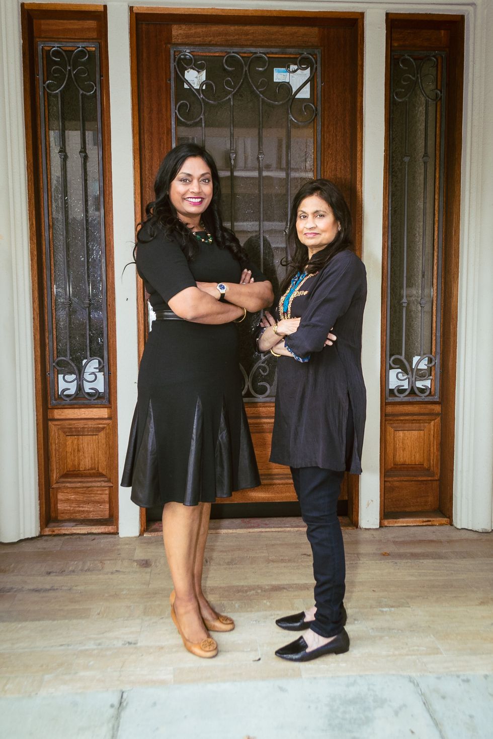 AH FEB PRIYA COVER Jyoti at Ellis mother daughter