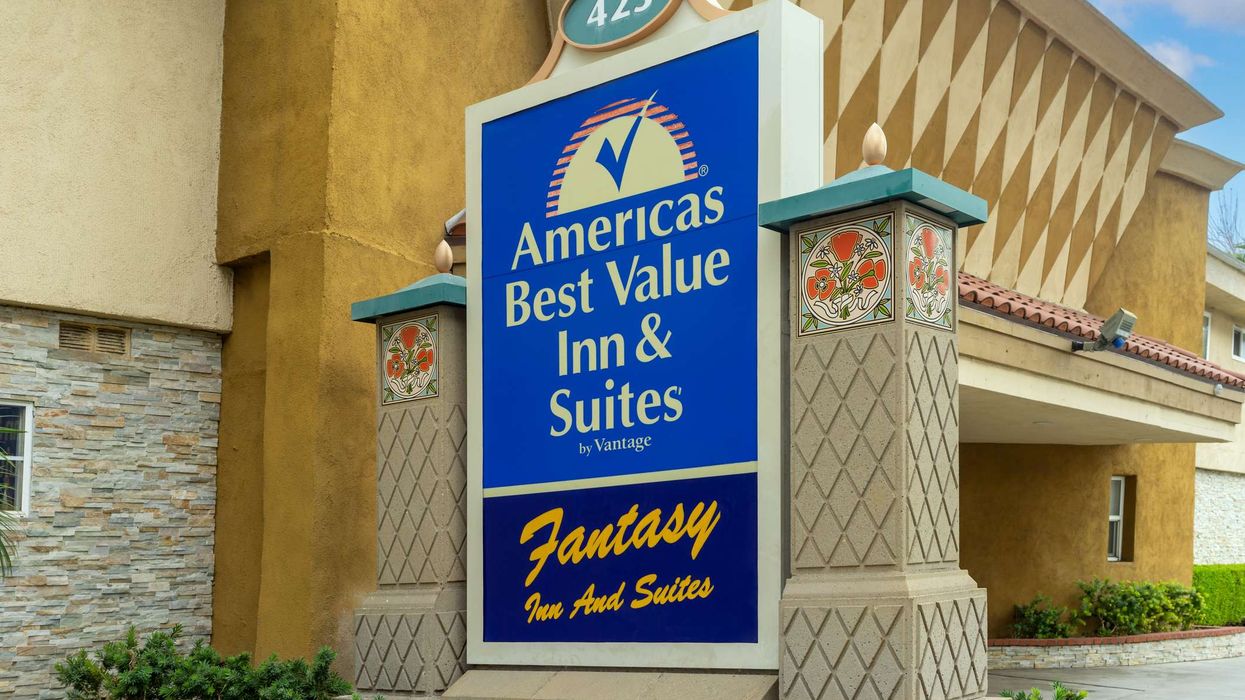 Americas Best Value Studios