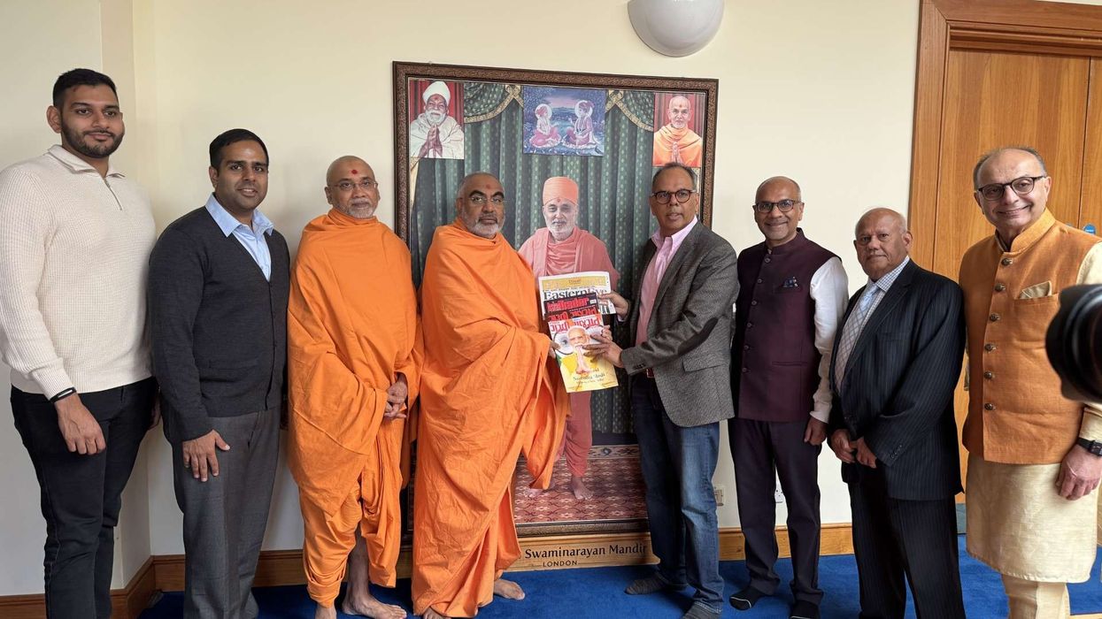 AMG Leaders Meet Pujya Yogvivek Swami at BAPS Temple London