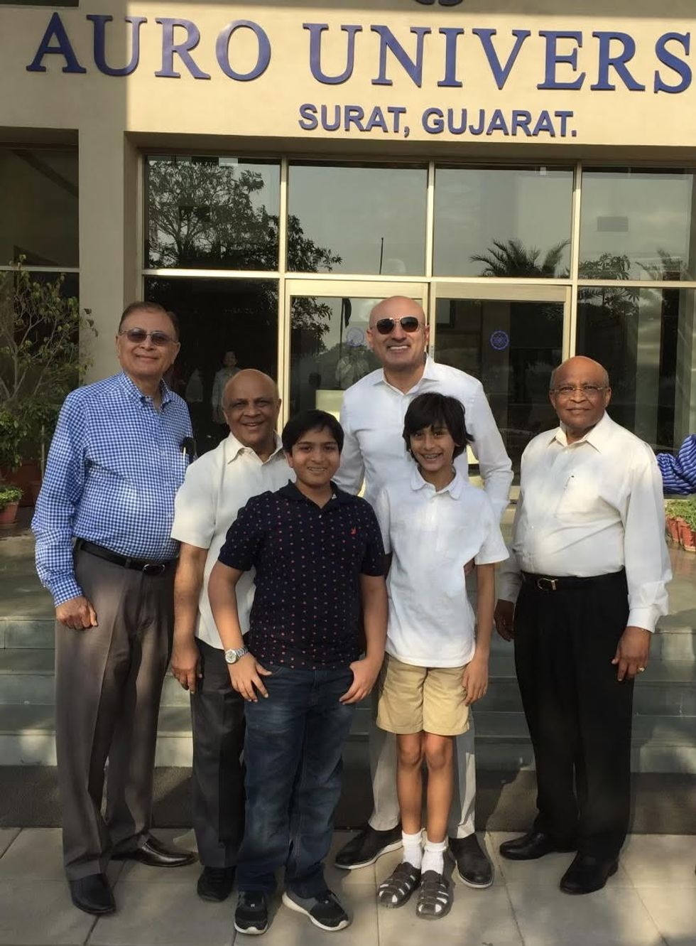 ENEWS 02 22 22 JP Rama tributes Mitch Patel with JP at Auro University