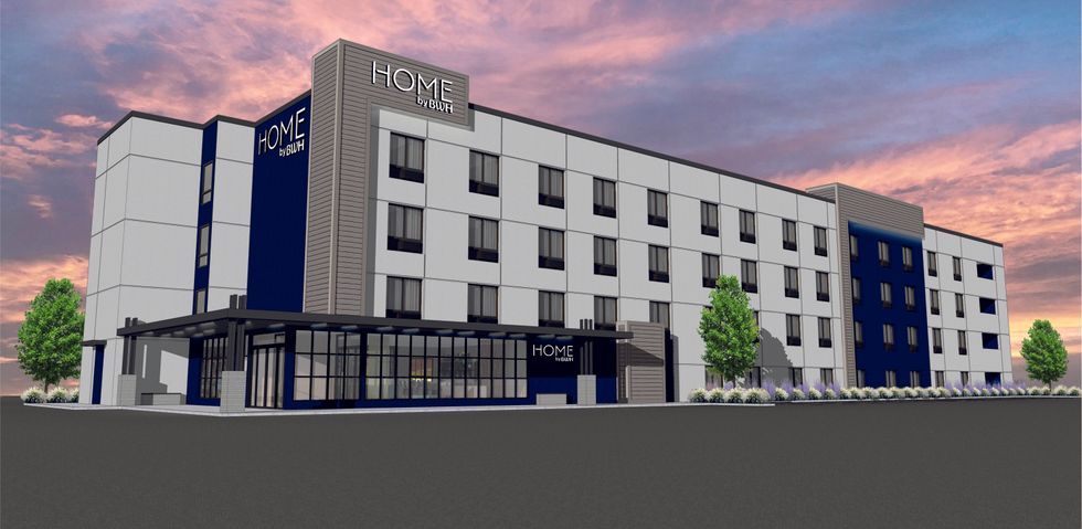 ENEWS 11 02 22 BW Rocks Home Exterior Blue