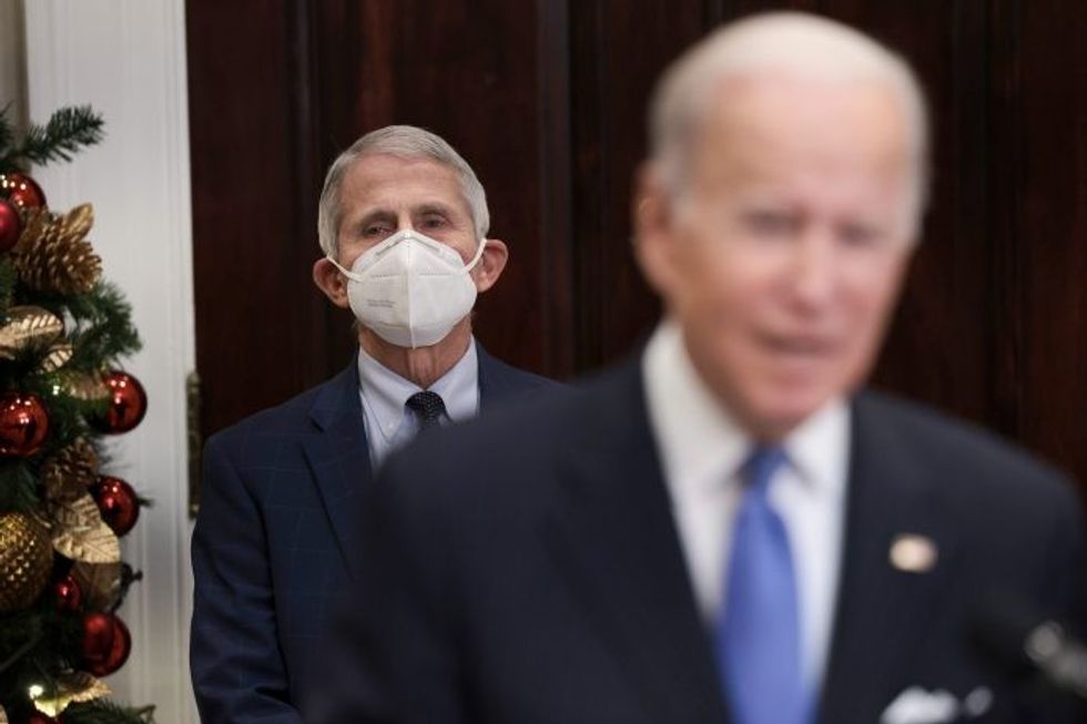 ENEWS COVID 01 03 21 Best of 21 Omicron response Fauci Biden