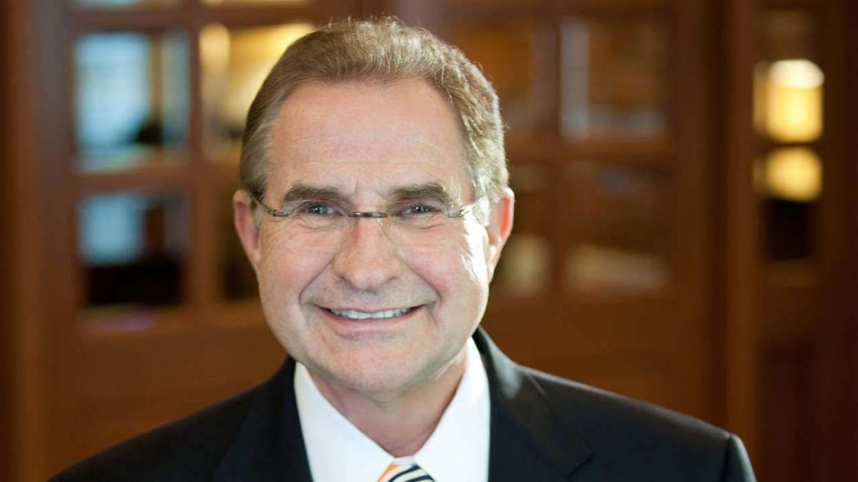 Glade Knight to Receive Hunter Conference Excellence Award