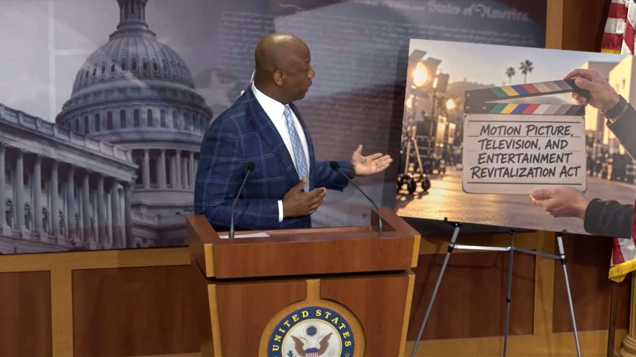 Travel groups back film tax credit