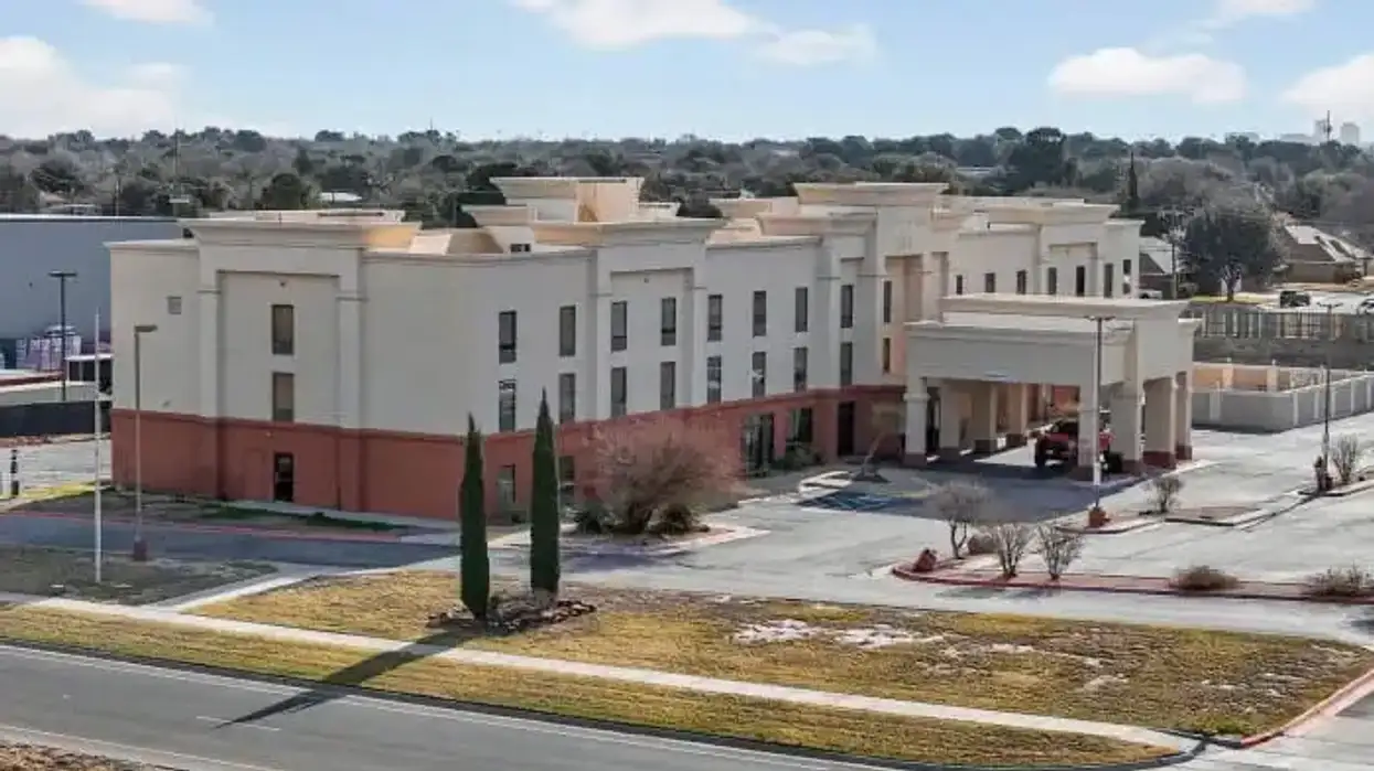 ICON acquires Texas Baymont