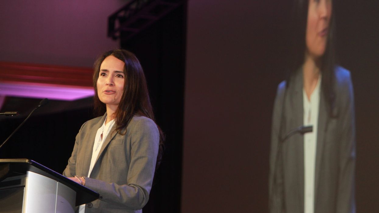 JLL’s Perez-Alvarado receives Castell Award