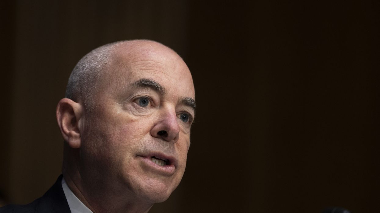 DHS, DHL add 20,000 more H-2B visas for FY 2022