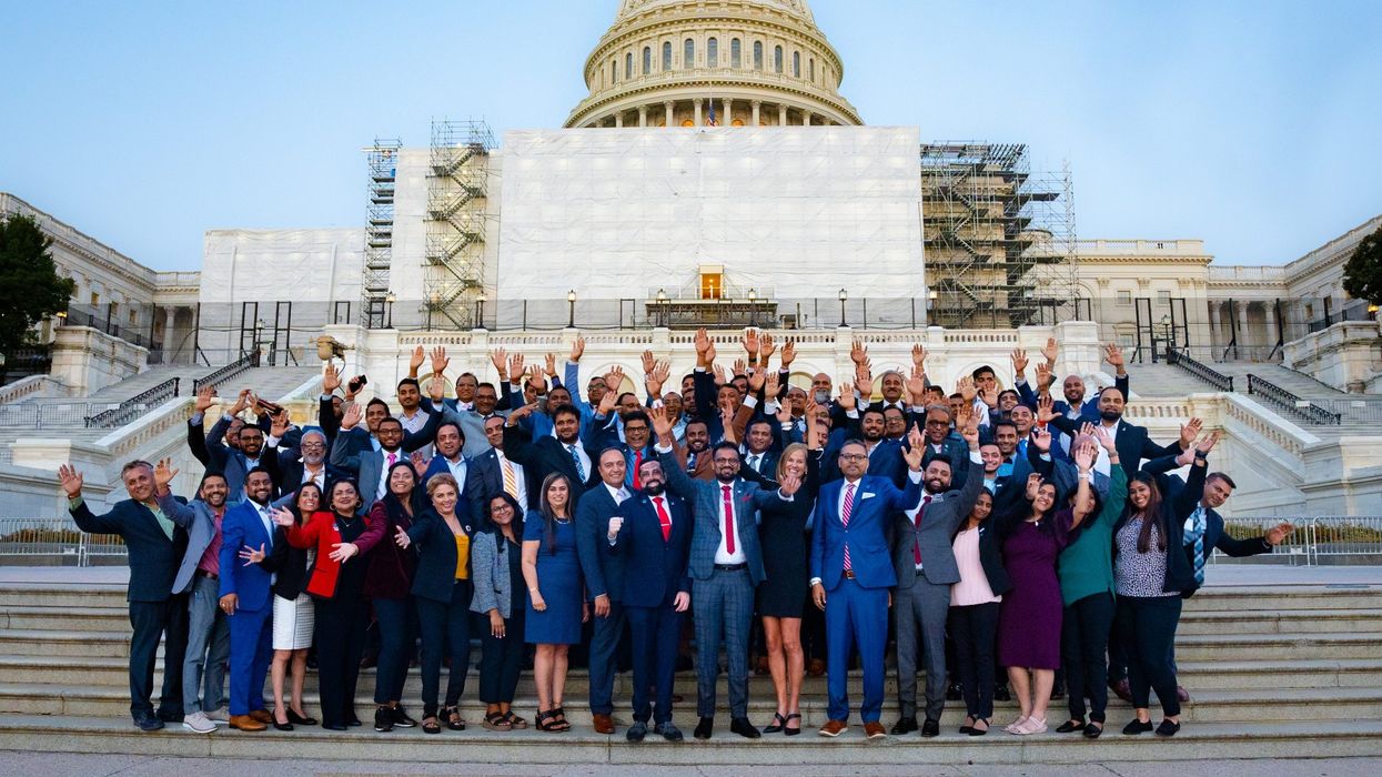 AAHOA leaders meet with legislators, FTC head