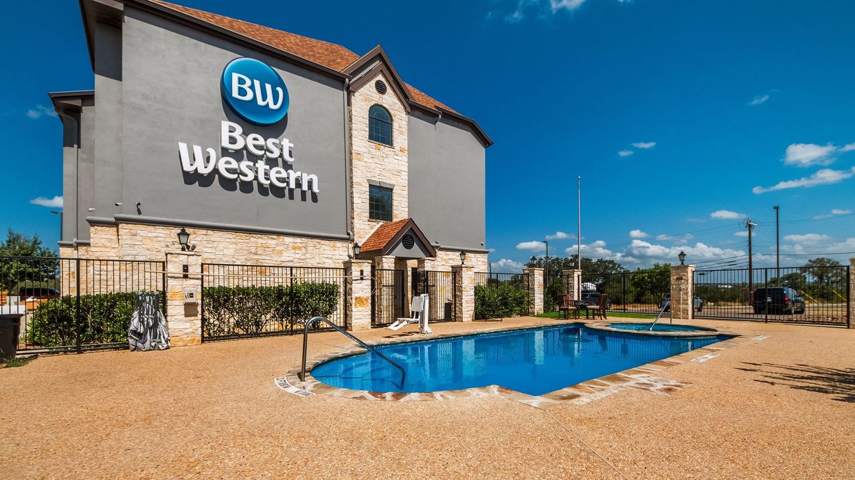 Best Western opens two new properties in Texas