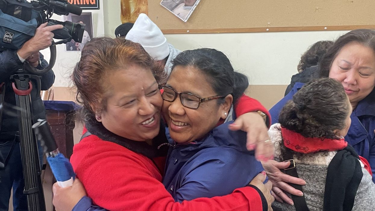 Striking San Francisco hotel workers ratify contracts Christmas week
