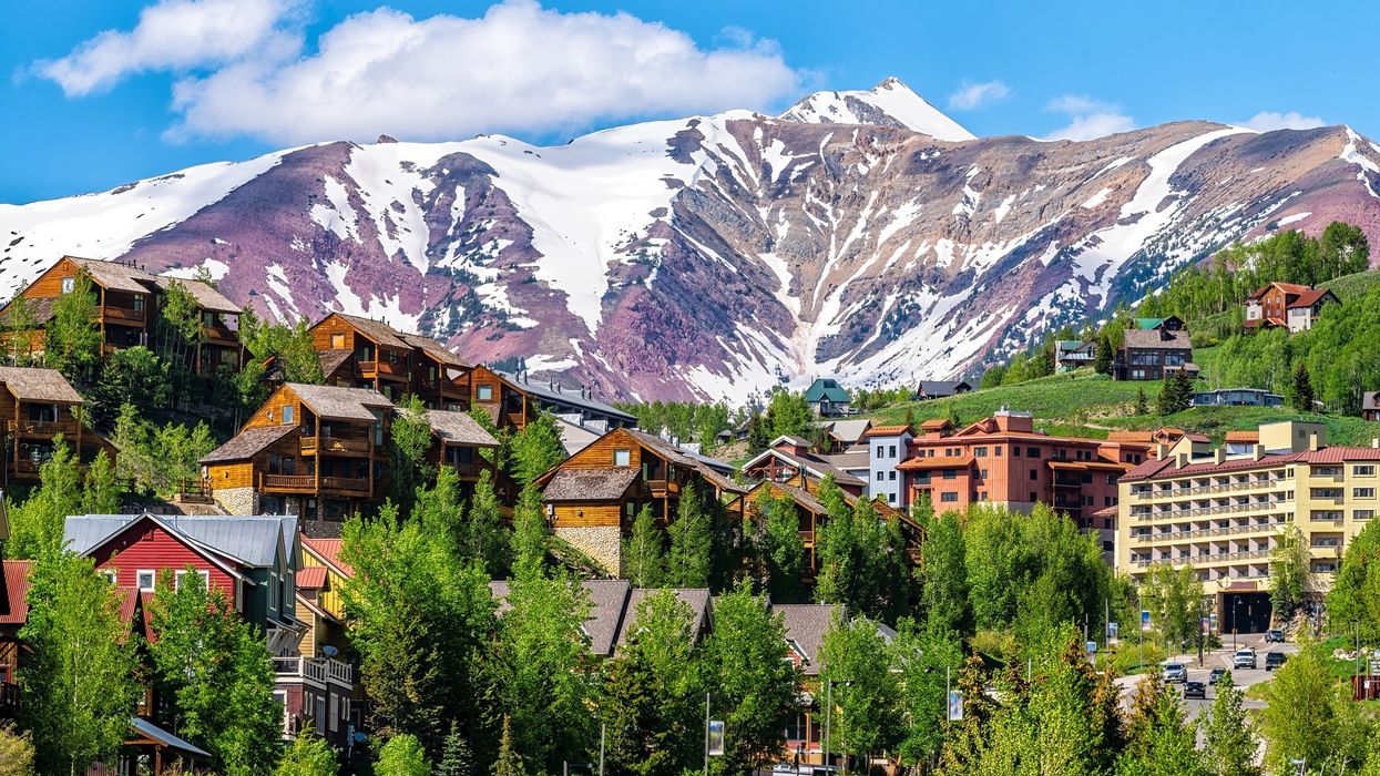 International bookings drop at US mountain hotels; occupancy dips despite rate hikes, DestiMetrics reports