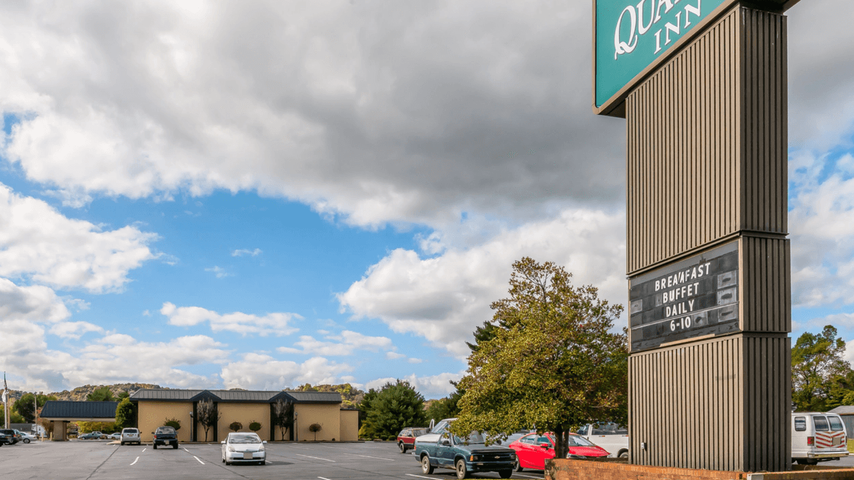 Laurel brokers Ohio Quality Inn sale