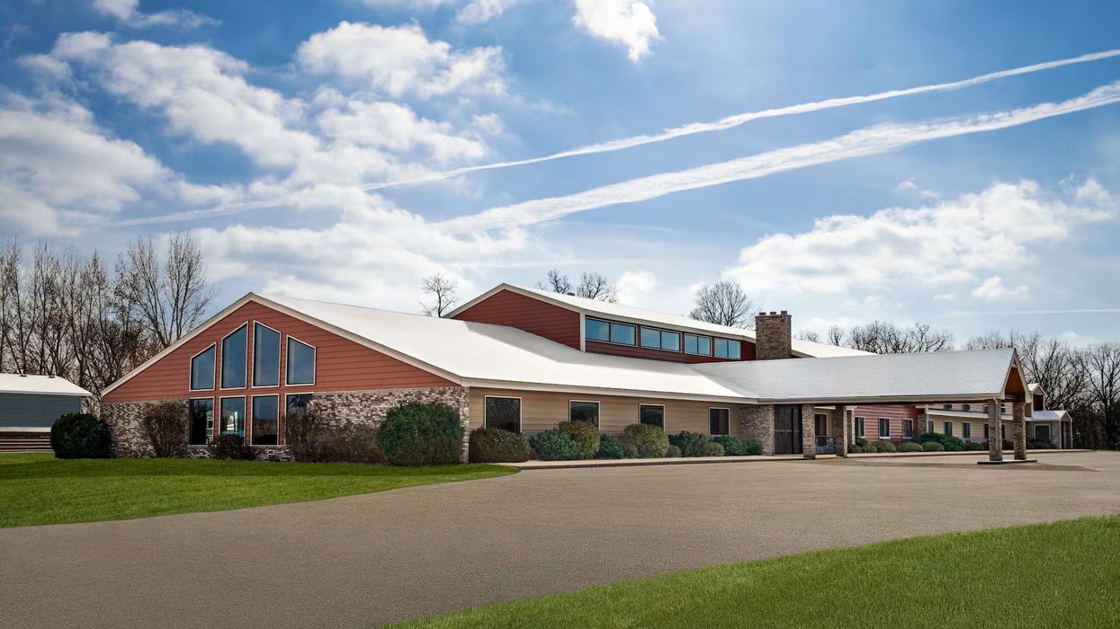 Mahaveer Acquires AmericInn in Detroit Lakes, Minnesota