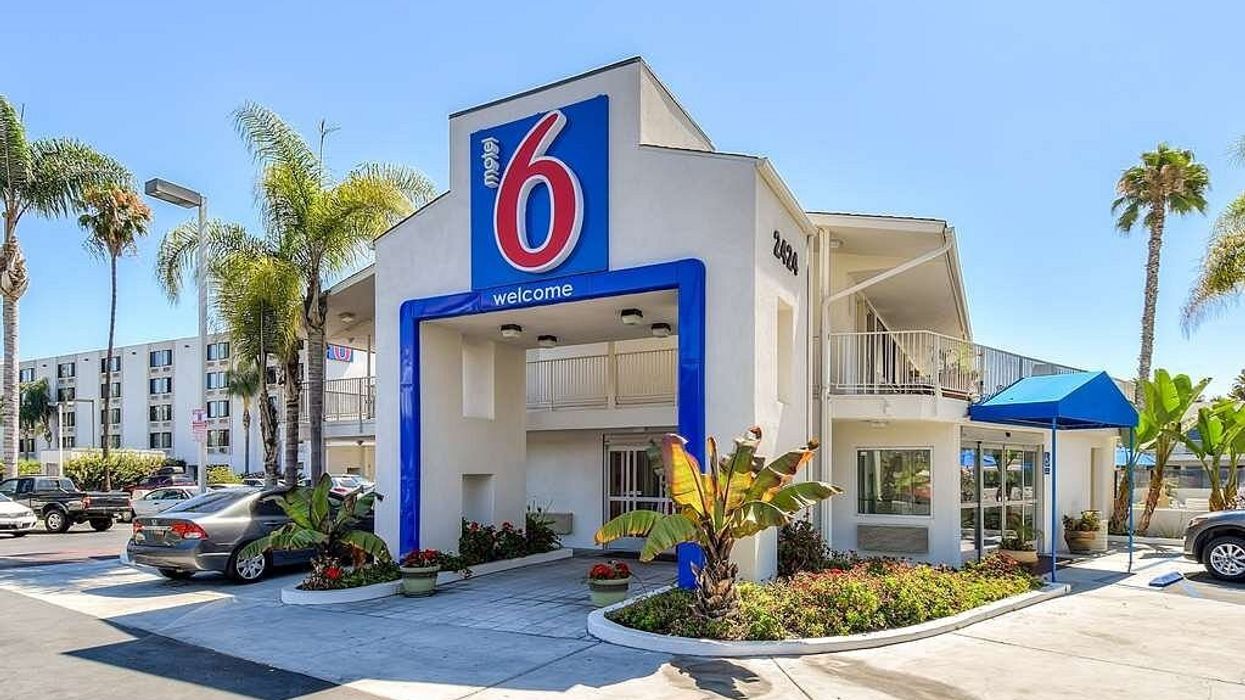 Motel 6 295-room hotel under development near the Las Vegas Strip, set to open May 2025