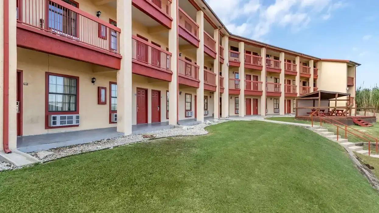 Patel Capital buys Junction, TX, Econo Lodge