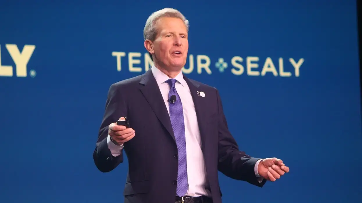 વિન્ધામ હોટેલ એન્ડ રિસોર્ટ્સના પ્રમુખ જ્યોફ બેલોટી લાસ વેગાસમાં 2025 ગ્લોબલ કોન્ફરન્સમાં નવી પહેલોની જાહેરાત કરે છે