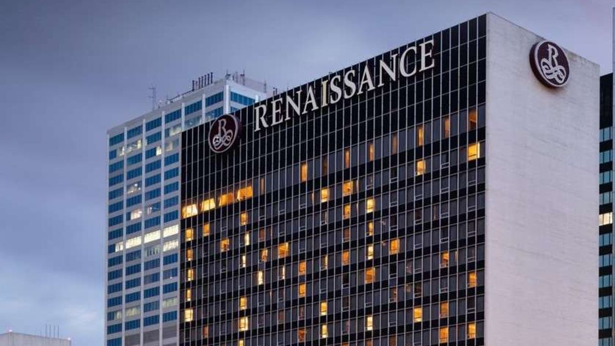Whitestone buys Renaissance in Columbus, OH