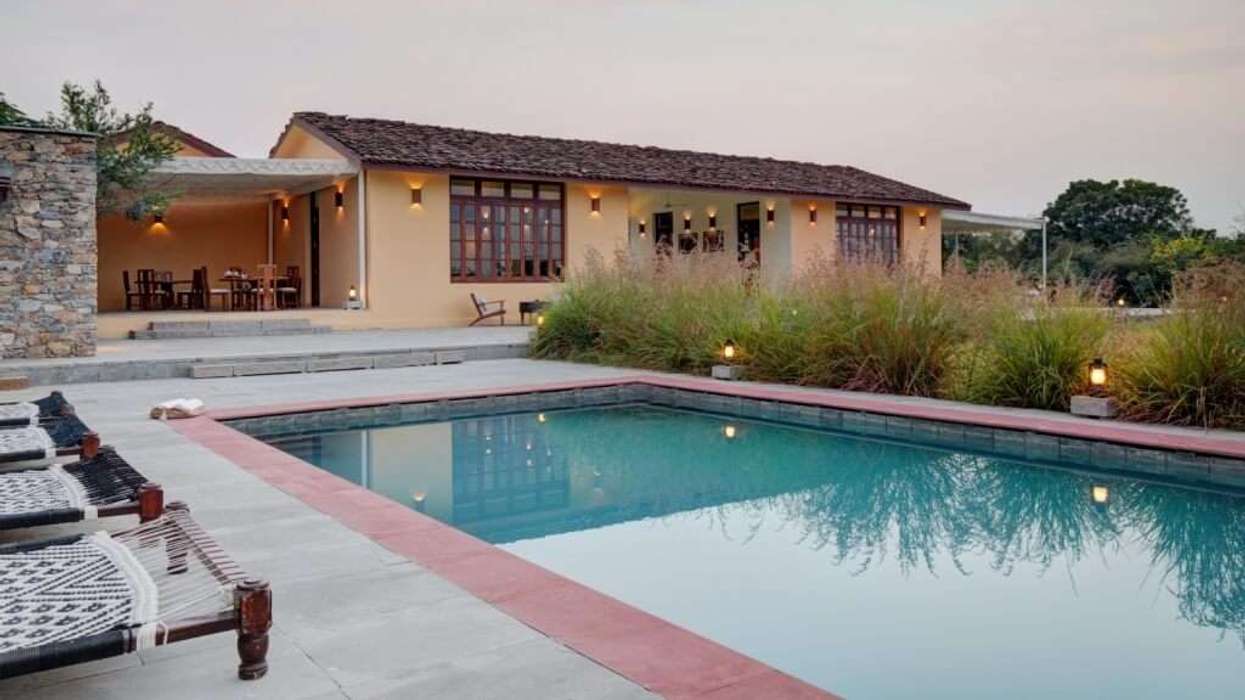 Zari launches Bijapur Lodge in Rajasthan, India