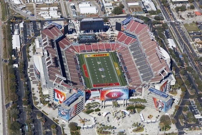 ENEWS-COVID-02-22-21-STR-Super-Bowl-January-696x464