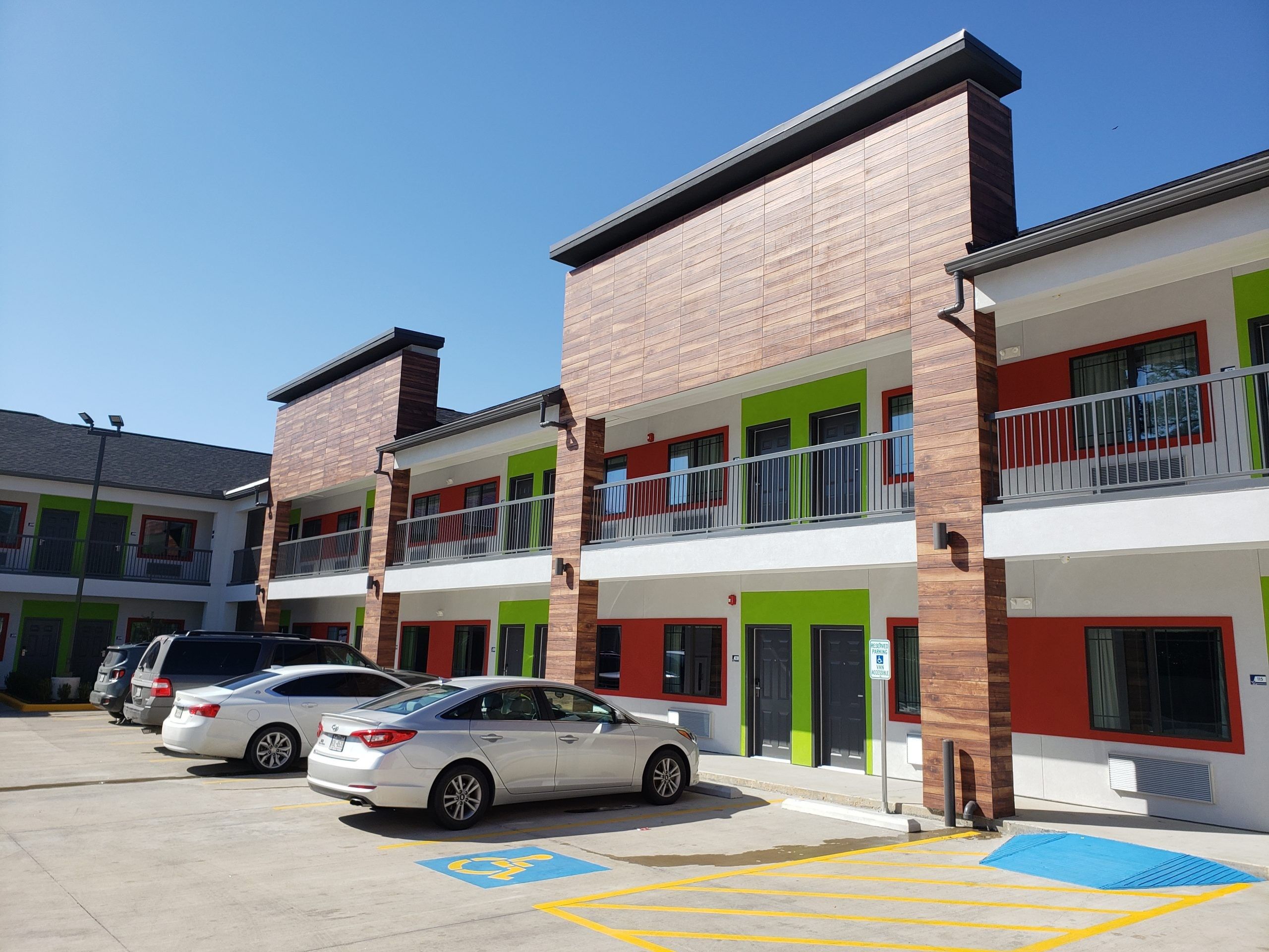 Americas Best Value Inn Opens In Houston