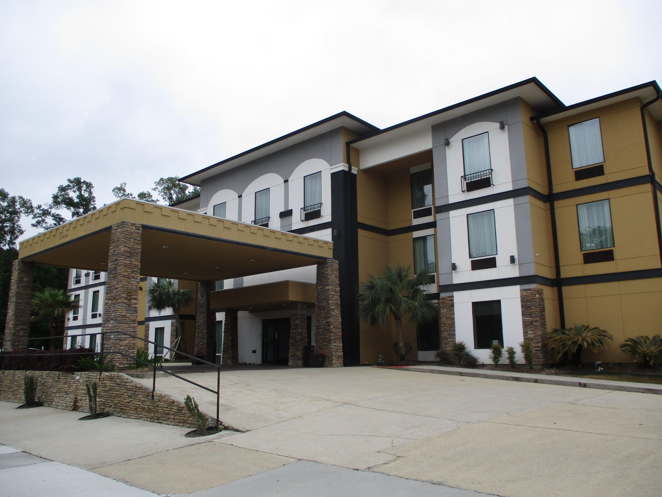 ENEWS COVID 06-07-21 BRIEFS OPENINGS BW Regency Park 1