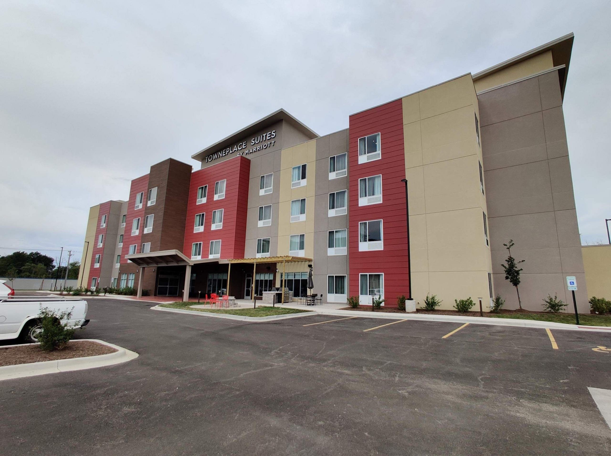 ENEWS COVID 08-30-21 BRIEFS OPENINGS NexGen TownPlace exterior