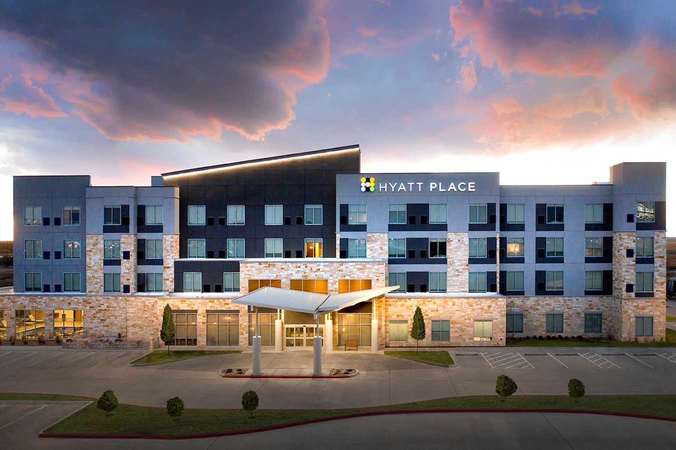 ENEWS 10-06-21 NewcrestImage Hyatt Place sale