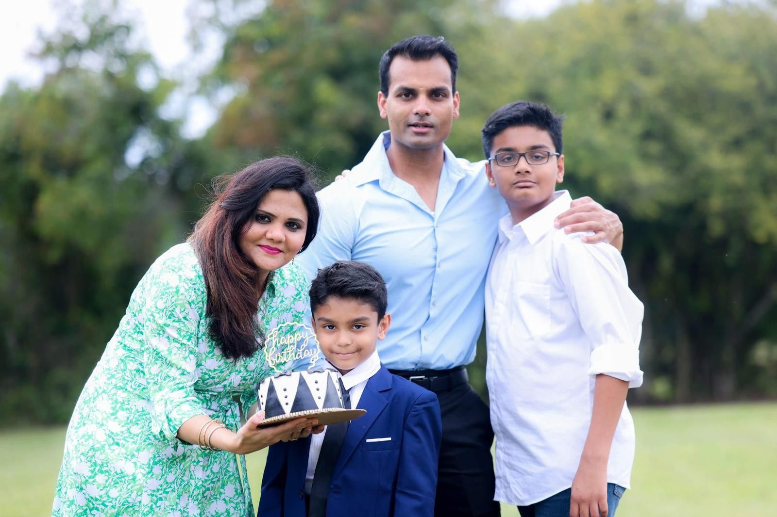ENEWS COVID 11-22-21 Samaj saves lives Desai with boys Paramhans Desai
