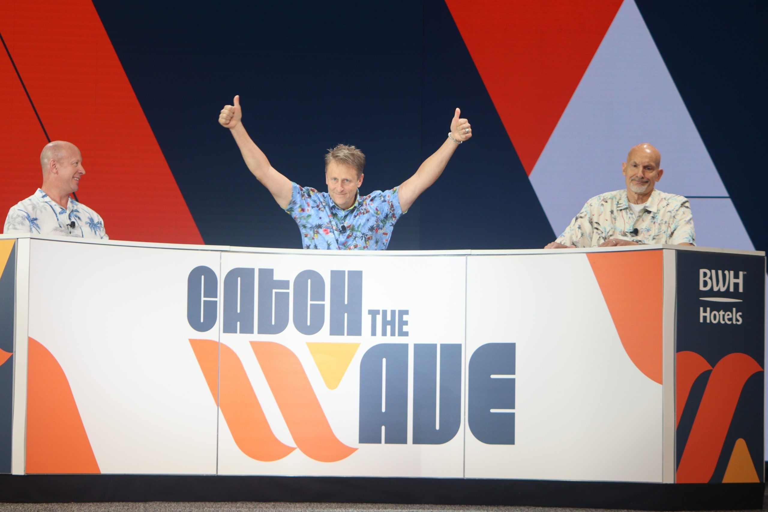 Best Western rides a wave of success to convention in Hawaii 1